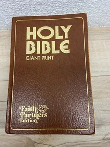 Vintage 1970s Holy Bible Giant Print KJV Faith Partners Edition Hardcover - Imagen 1 de 14