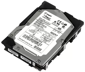 Hard Drive Dell 020YTF ST318451LC 18GB 15K SCSI U160 3.5'' - Picture 1 of 3
