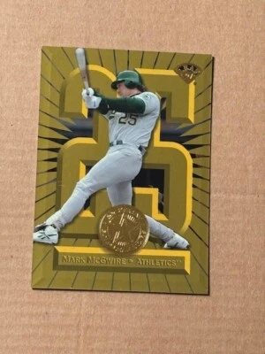 1997 Leaf  Gold Leaf Stars #22 Mark McGwire 599/2500 - Image 1 of 2