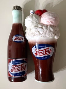 RARE 2007 Pepsi-Cola Heritage Collection Hits The Spot Salt & Pepper Shakers EC! - Bild 1 von 3