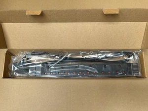 6 Way Horizontal PDU - Picture 1 of 3