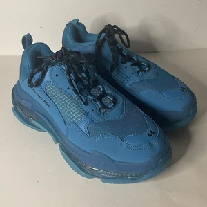 Zapatillas Balenciaga Triple S Runners 44 Azul Monocolor Para Hombre Talla 11 Zapatos EE. UU. - Imagen 1 de 24