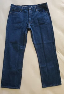 Herrenjeans Amazon Essentials entspannte Passform dunkelwaschblau Etikett 38x30 tatsächlich 39 x 30 - Bild 1 von 10