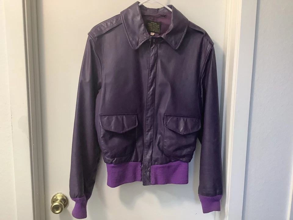 Jaqueta bombardeiro de couro vintage tipo A-2 exército forças aéreas tamanho 38 roxa - Imagem 1 de 4