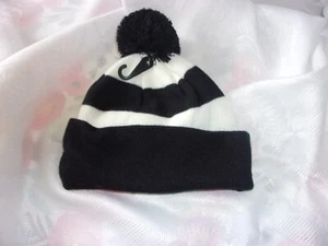 CEJON-2 SCHWARZ UND WEISS/BRAUN UND MEHRERE WINTERMÜTZE FÜR JUNGEN - Bild 1 von 2