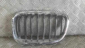 Kühlergrill vorne links - BMW 1er II (2) (F20/F21) Phase 1 - Bild 1 von 3