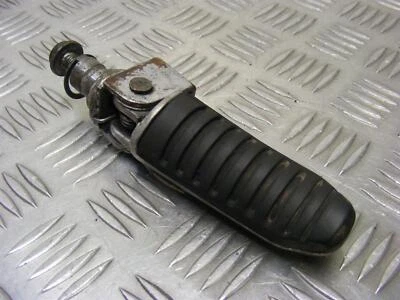Suzuki GSF600 Bandit Footrest Right Riders 1995-1999 A582 - Image 1 of 3