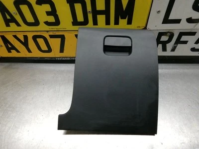 ПЕРЧАТОЧНЫЙ ЯЩИК ВОДИТЕЛЯ VOLKSWAGEN PASSAT MK5 (B6) 1,9 TDI 2007 3C2857922 - Изображение 1 из 3