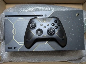 Xbox Series X - Halo Infinite Limited Edition Console Bundle - Picture 1 of 18