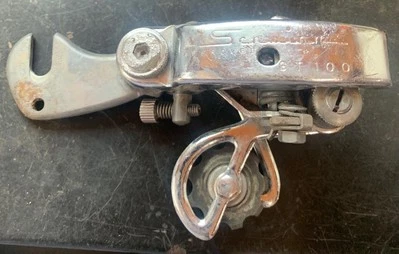 Vintage Schwinn GT 100 5 or 10 Speed Rear Derailleur 5-1973 - Image 1 of 4