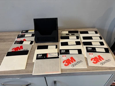 Memorex 5 1/4" Floppy Disk Storage Case Box & 14 Floppy Disk's Vintage Computing - Image 1 of 4