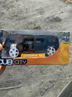 JADA DUB CITY HUMMER H2 1/24 SCALE DIECAST IN BOX BLACK - Image 1 of 4