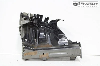 Chrysler Voyager 2020-2024 carrocería delantera izquierda lado del conductor faldón marco OEM Foto 1 de 4