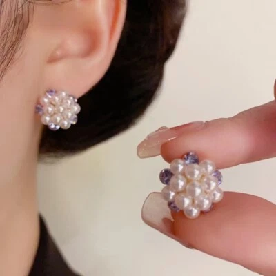 Elegantes aretes de bola de perlas de oro de 14k Foto 1 de 4