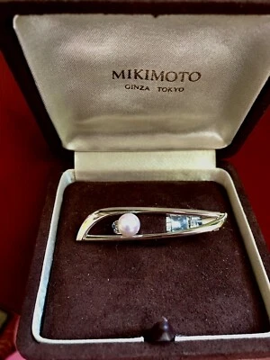 # V09 Vintage Authentic Mikimoto Pearl Sterling Silver Tie-Clip Halmarked,box. - Image 1 of 4