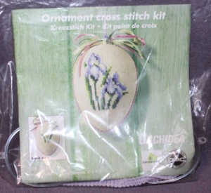 FLORAL IRIS (?) cross stitch kit with PLASTIC EGG FORM Orchidea Easter Ornament - Picture 1 of 2