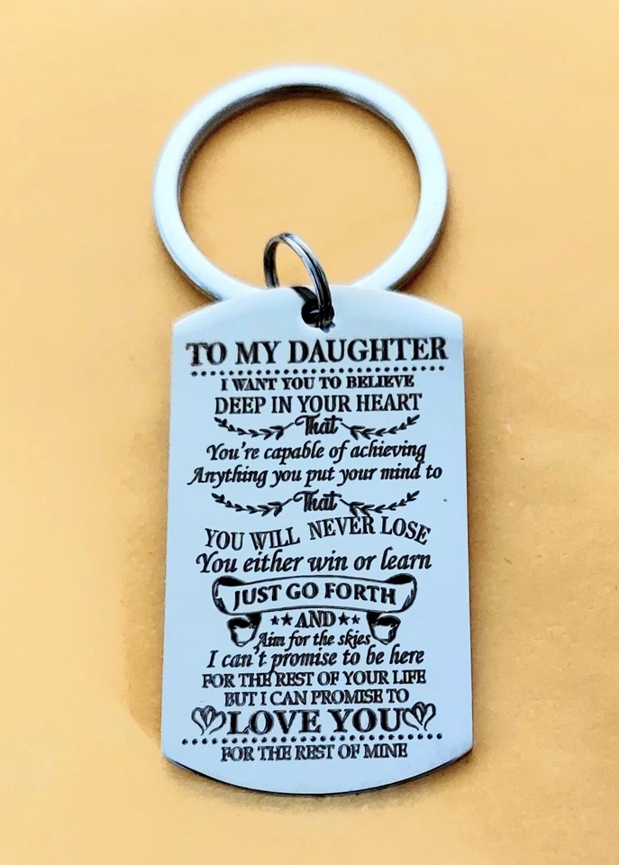 Llavero caliente To my Daughter love you rest of mine Foto 1 de 1