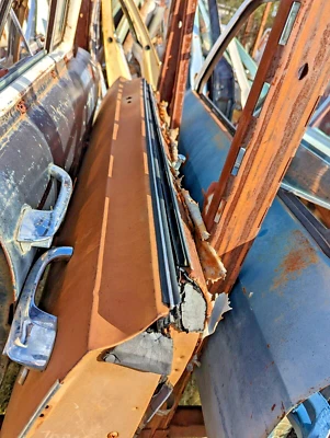 Oldsmobile Delta 88 1970 2 puertas ht puerta izquierda carcasa OEM Foto 1 de 4