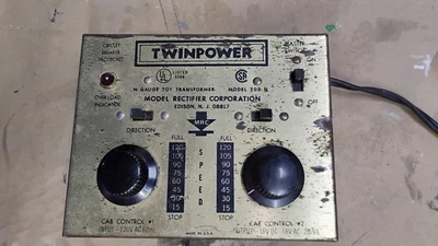 Twinpower 202 N Gauge Toy Train Transformer 2 Cabs - Image 1 of 4