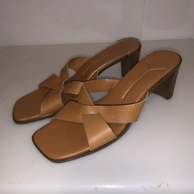 WOMEN'S ITALIAN SHOEMAERS Leather Chunky Heel SANDAL  11M - Image 1 of 4