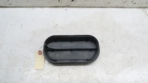 2012-2015 Volkswagen Passat OEM Right Rear Quarter Pressure vent 6R0819465 - Bild 1 von 9