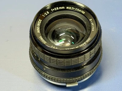 Sigma Mini-Wide 28mm f/2.8 Lens Multi-Coated - Image 1 of 4