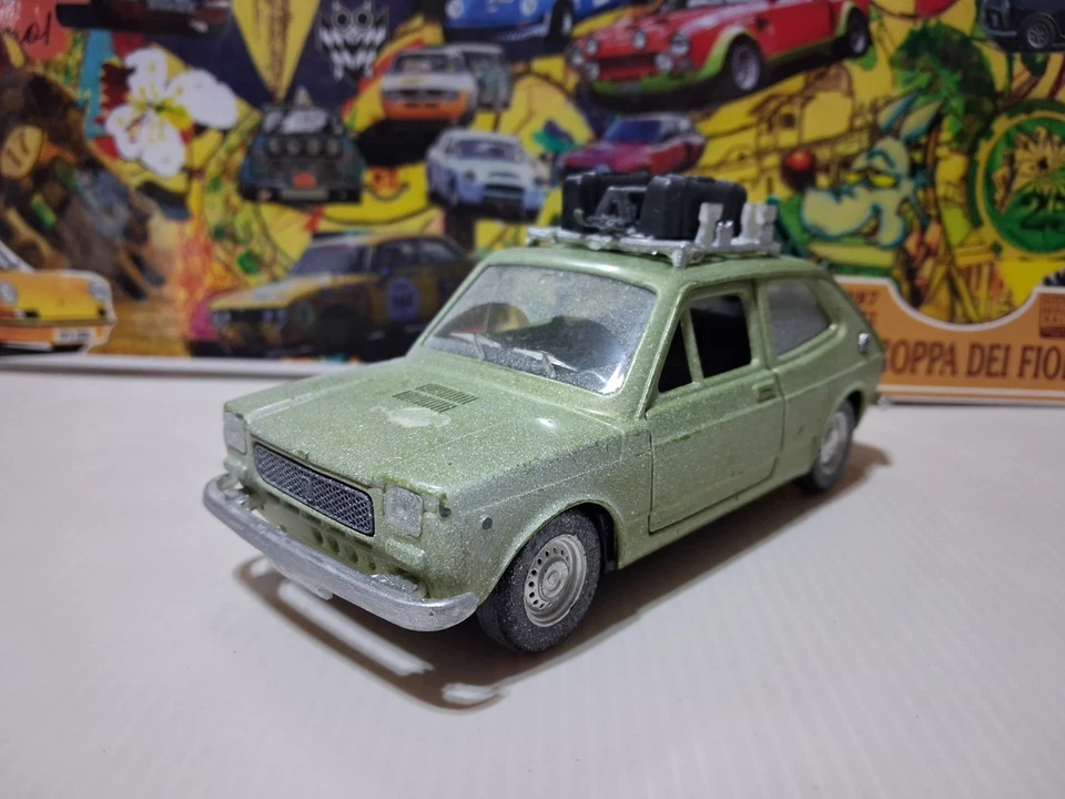 polistil 1/25 fiat 127 holiday - Immagine 1 di 4