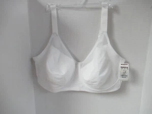 Playtex Women`s Bra White # 4697 Wire Free Smoothing Full Coverage SZ 38DD - Picture 1 of 3