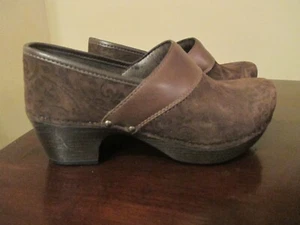 Zuecos Dansko Prima Floral Gamuza Cuero Marrón Zapatos Cómodos Madera Cuña Talla 37 - Imagen 1 de 9