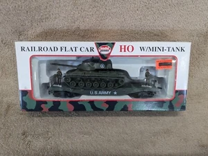 Model Power 8455 HO Military Flat w/ Patton Tank Olive - Picture 1 of 15