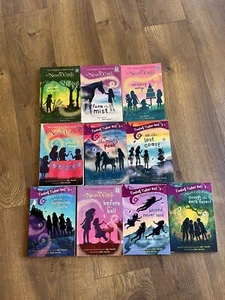 Huge Lot 10 Books Disney THE NEVER GIRLS + more by Kiki Thorpe - Picture 1 of 2