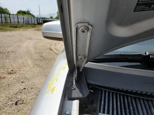 1999-2005 Front Right RH Hood Hinge Volkswagen Passat RH - Picture 1 of 6