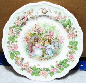 VERANO Royal Doulton Brambly Placa de Seto Jill Barklem 8" China de Hueso - Imagen 1 de 4