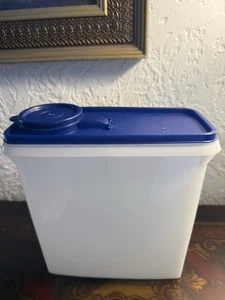 Vintage Tupperware Müslibehälter Aufbewahrung Behälter mit blauem Deckel 8” x 7,5” EUC - Bild 1 von 11