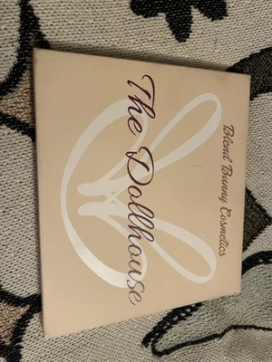 Blend bunny The Dollhouse Palette - Image 1 of 3