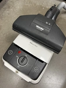 Miele White Star Bodenstaubsauger Modell S314i funktioniert Aufsätze /Germany - Bild 1 von 8