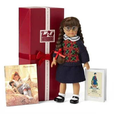 American Girl Courtney's Pleasant Company Molly Mini Doll Book Catalog BNIB - Image 1 of 2