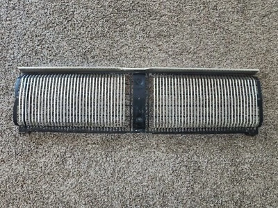 Dodge Coronet 1967 carrocería B parrilla delantera OEM ***Buen estado original*** Foto 1 de 4