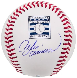 ANDRE DAWSON AUTOGRAPHED MLB HOF LOGO BASEBALL MONTREAL EXPOS BECKETT QR 202052 - Picture 1 of 7