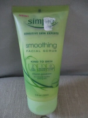 Simple Facial Scrub Smoothing 5oz Vitamin E B5 Gently Exfoliates DISCONTINUED - Image 1 of 4