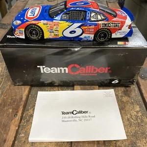 Serie Team Caliber Owners 2001 Mark Martin #6 Pfizer Taurus 1:24 NASCAR nuevo en caja - Imagen 1 de 3