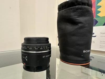 Sony SAL 35mm f/1.8 SAM Lens (with lens bag) - Image 1 of 4