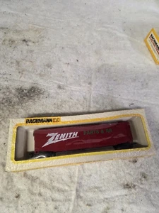 Bachmann Zenith Kastenwagen Spielzeug Zug Auto. Neu aber Karton wurde nass. Siehe Bilder. - Bild 1 von 8