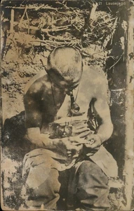 WWI World War Great War Lausejagd Postcard - Soldier with Pipe Postcard - Bild 1 von 2