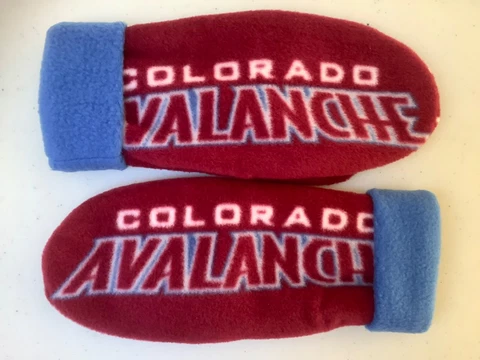 COLORADO AVALANCHE HANDCRAFTED womens MITTENS NHL fleece winter gloves Cover