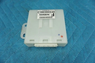 Infiniti M37 M56 Q70 Auto Light Controller 253C0-1MA0A OEM - Image 1 of 4