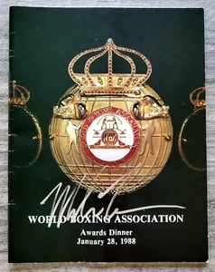 Iron Mike Tyson Signed WBA Awards Dinner Program 1/28/88 Boxing HOF Legend RAD - Picture 1 of 2