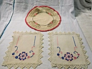 Antique Embroidered Linens ~ Textiles Pair Embroidered Linens Pink & Blue #1950 - Picture 1 of 5