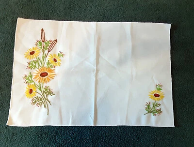 Handmade set of 2 matching linen Cross-Stitch Floral Sunflower napkins Placemats - Image 1 of 4