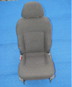 SITZ SITZE hinten links hintenreihe Hyundai Trajet FO ab 2002-2004  - Bild 1 von 4